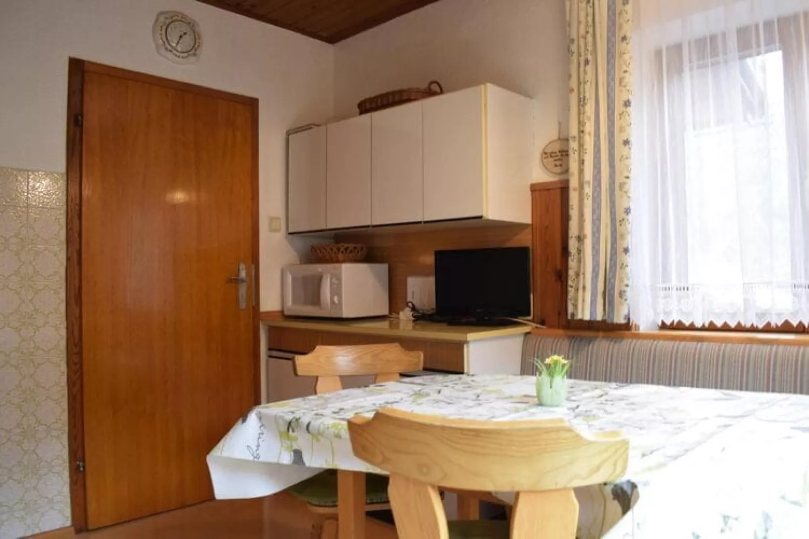 Holiday flat HüttauFewo Kleinpötting 63 qm-Woonkamer