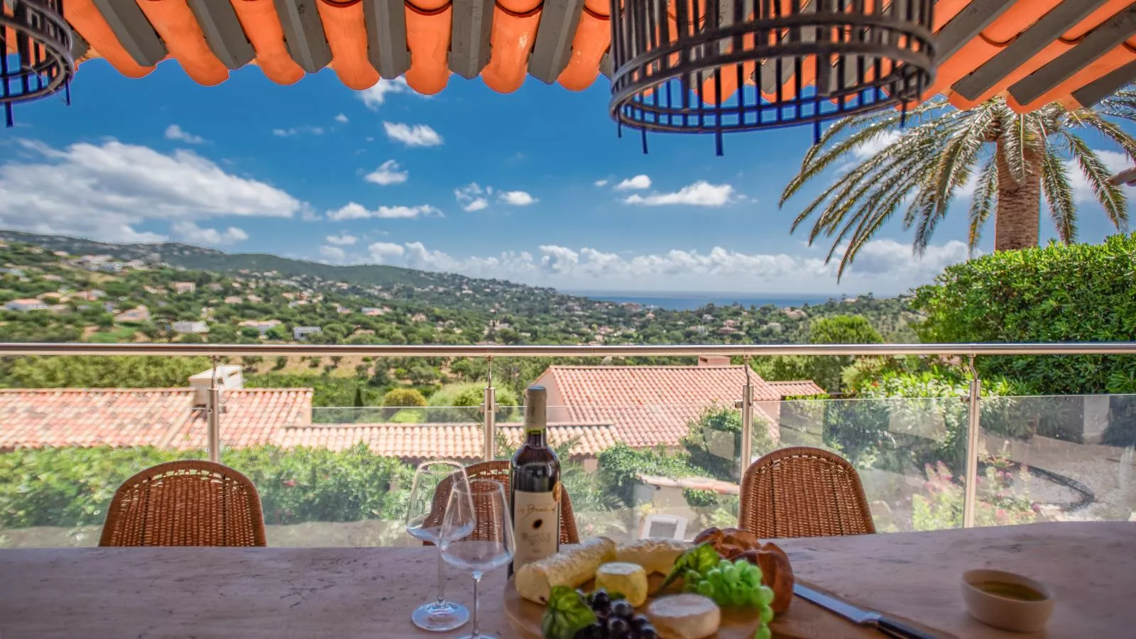 Villa les Oiseaux-Terrasbalkon