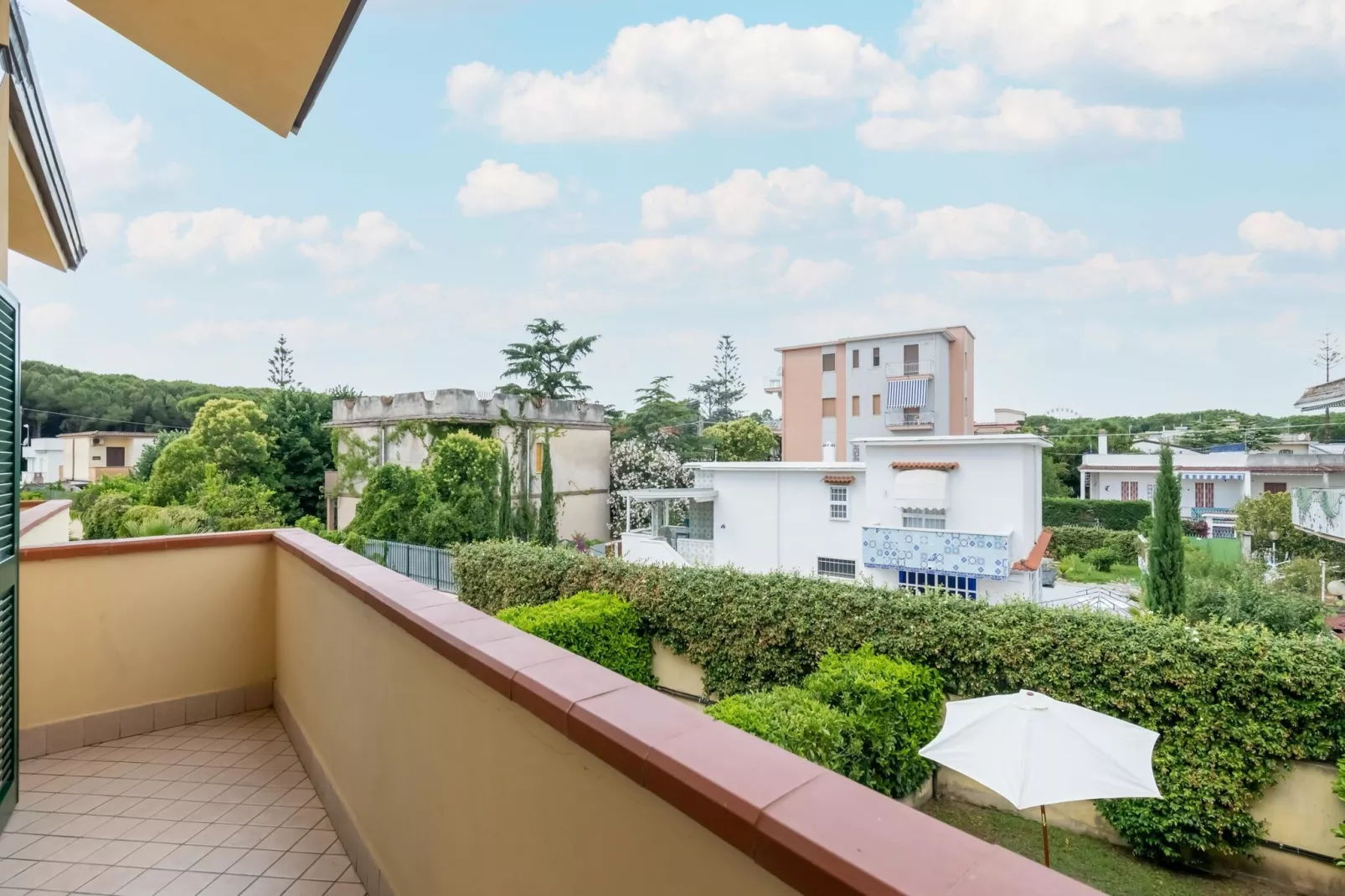 Conca degli Dei con giardino-Terrasbalkon