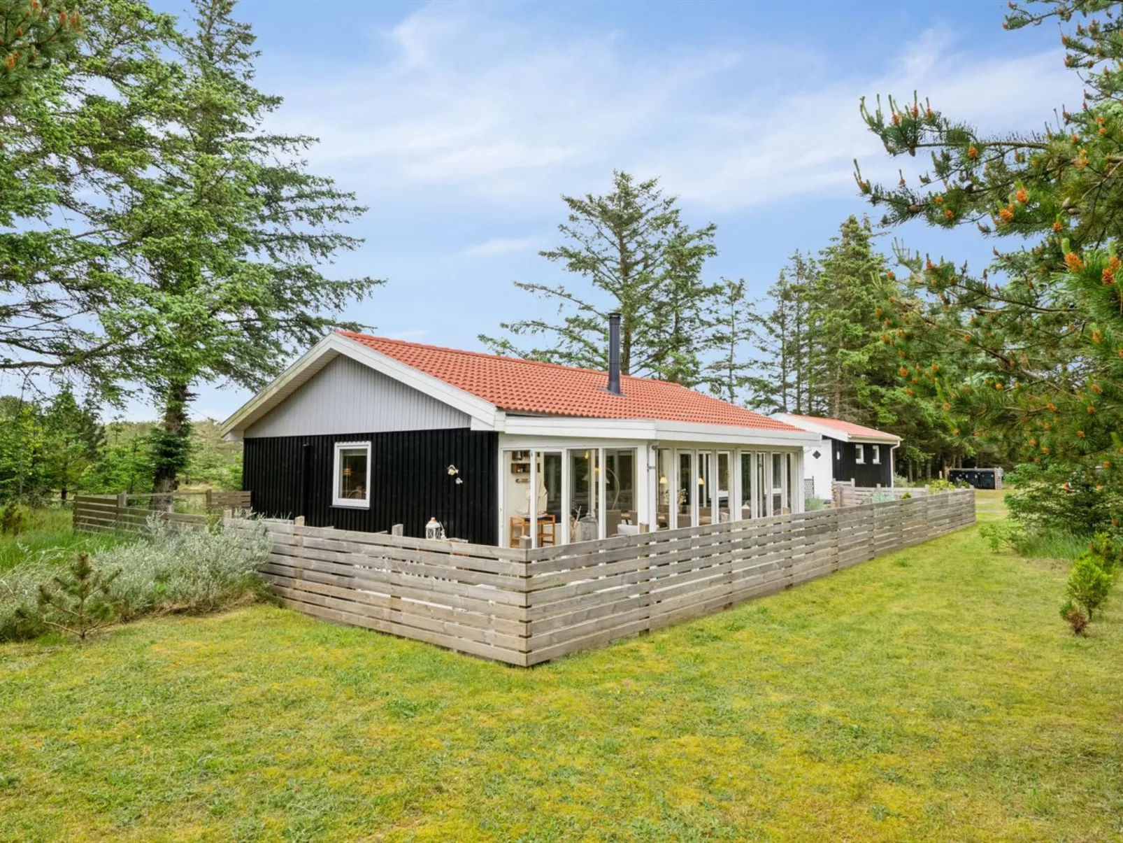 "Ilkka" - 2.1km from the sea-Buiten