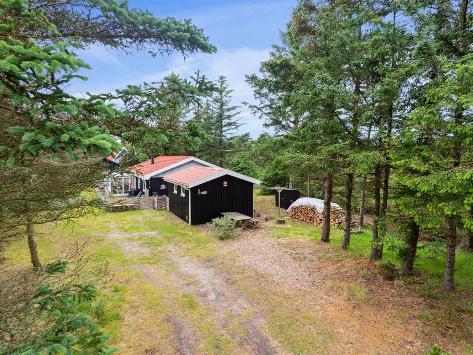 "Ilkka" - 2.1km from the sea-Buiten