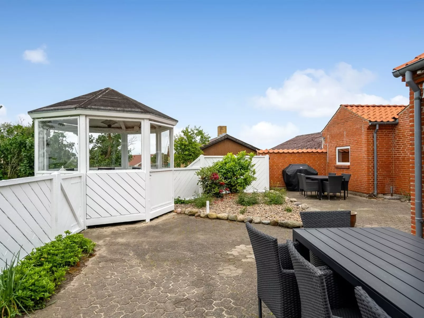 "Kiersten" - 5km from the sea-Buiten