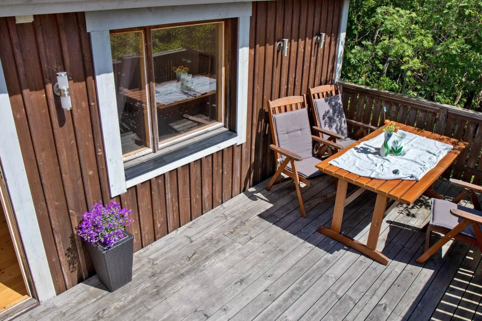 9 persoons vakantie huis in HUDDINGE-Buitenlucht