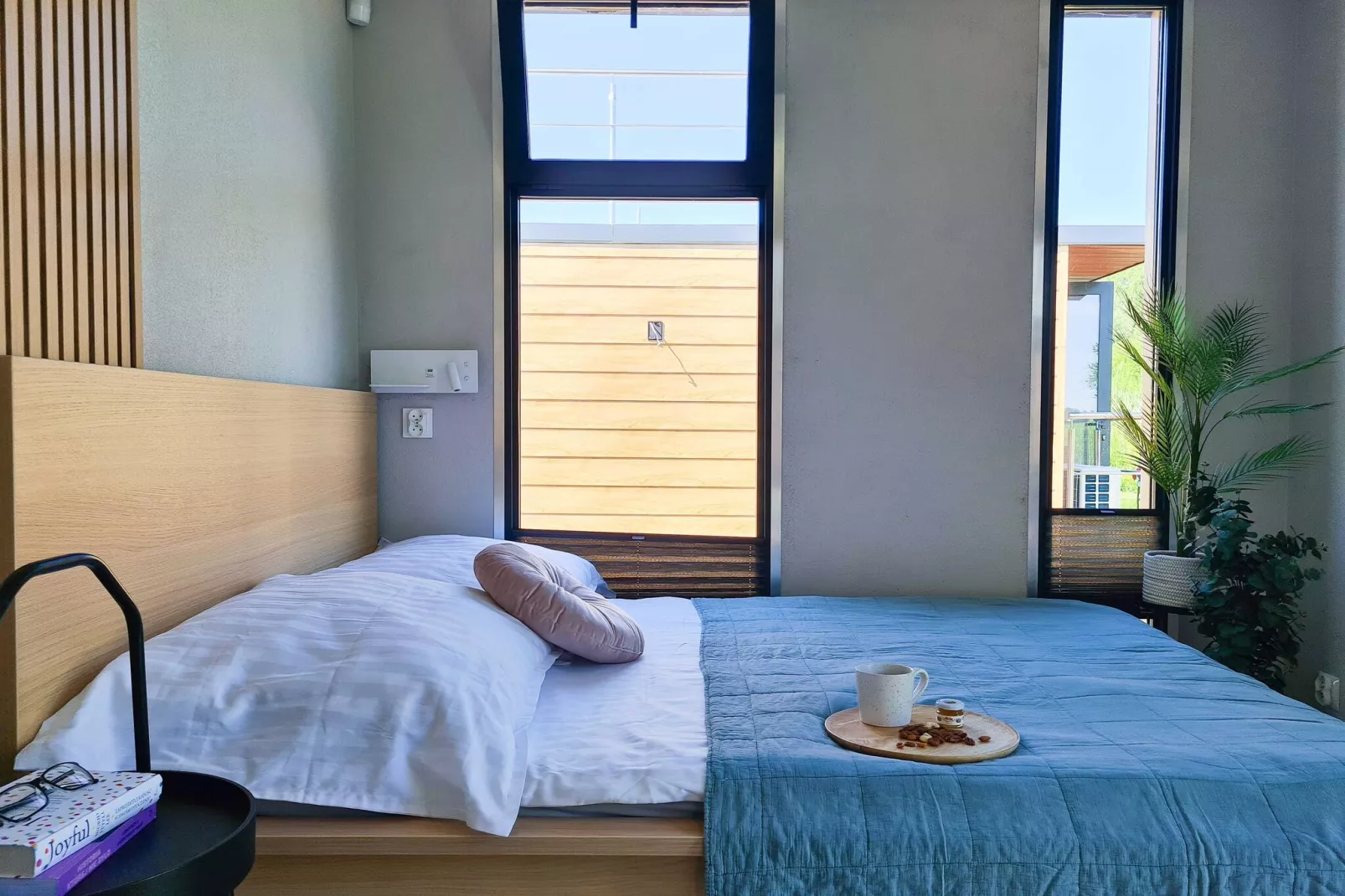 Domek na wodzie dla 2 osób jedna sypialnia-Slaapkamer