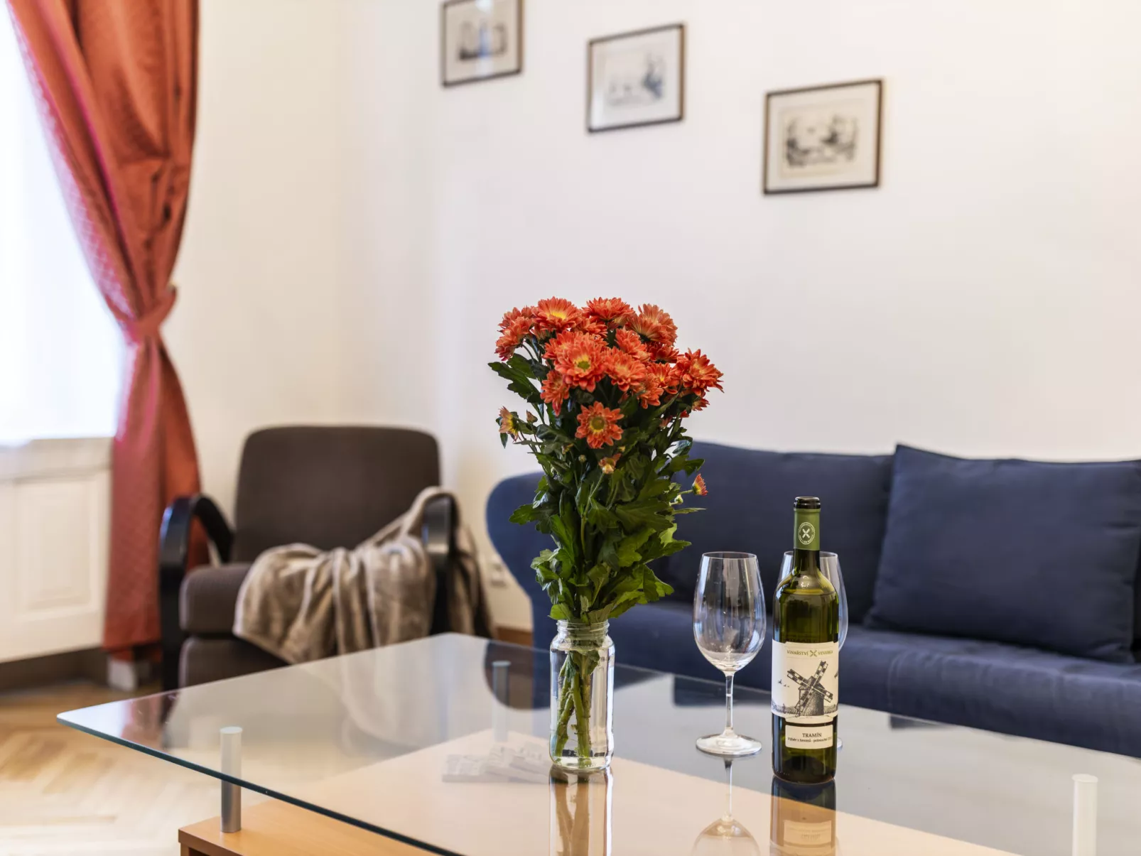 Manes Residence-Binnen