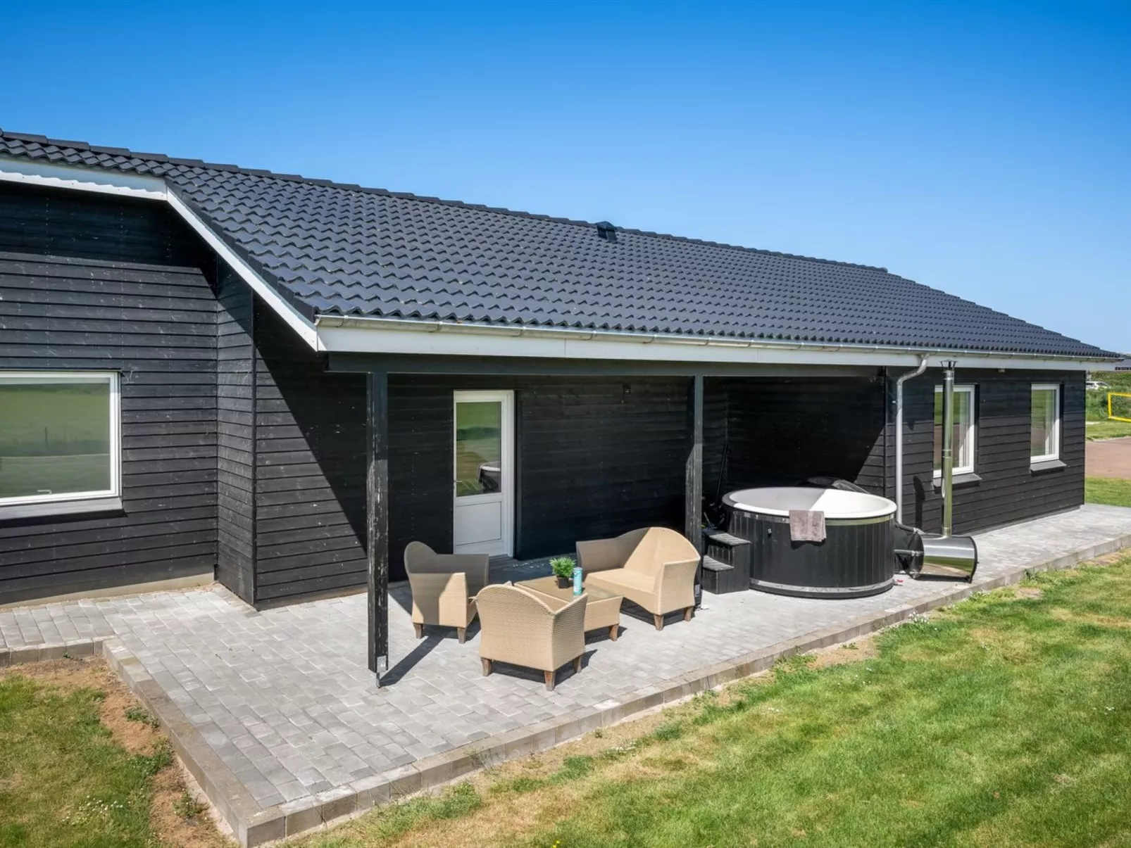 "Germund" - 770m from the sea-Buiten