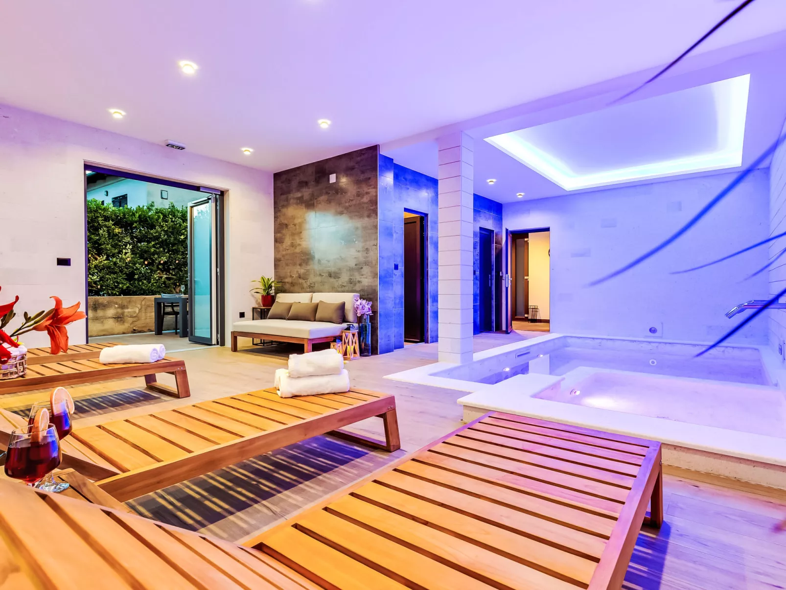 Luxury Villa Terra Maiorum-Binnen