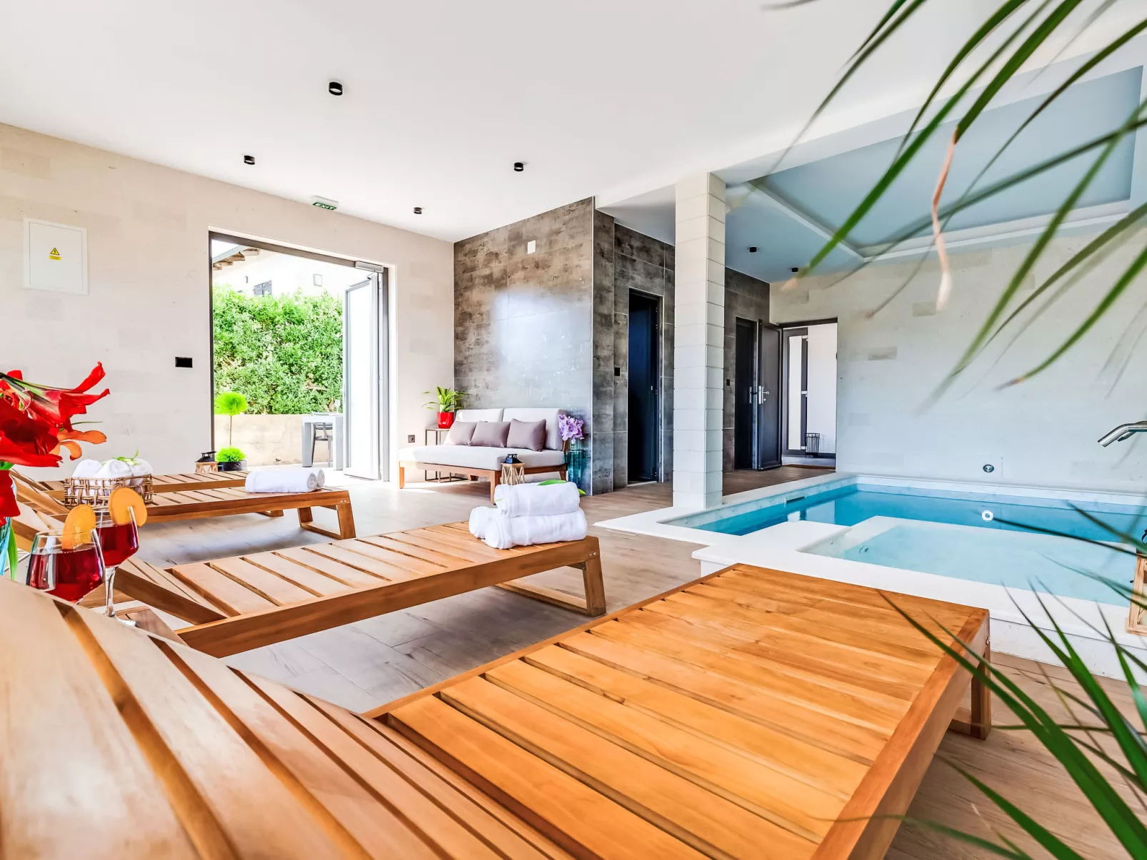 Luxury Villa Terra Maiorum-Binnen