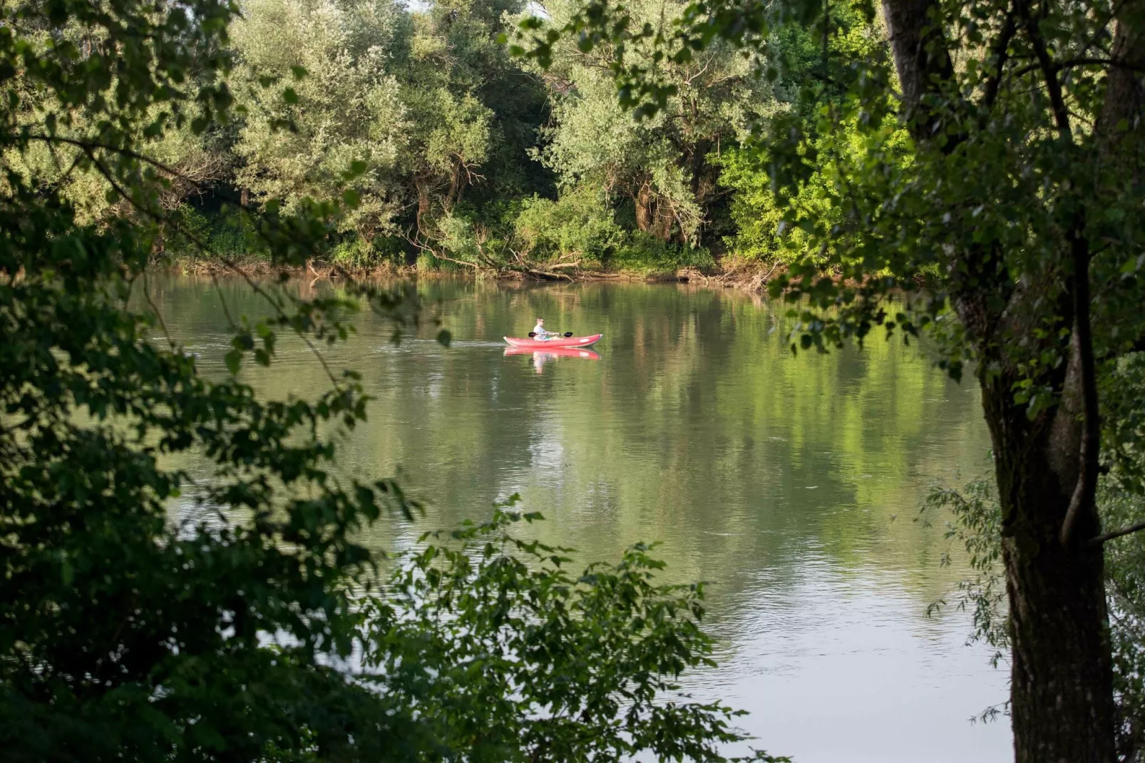 SWAN RIVER HOUSE-Uitzicht zomer