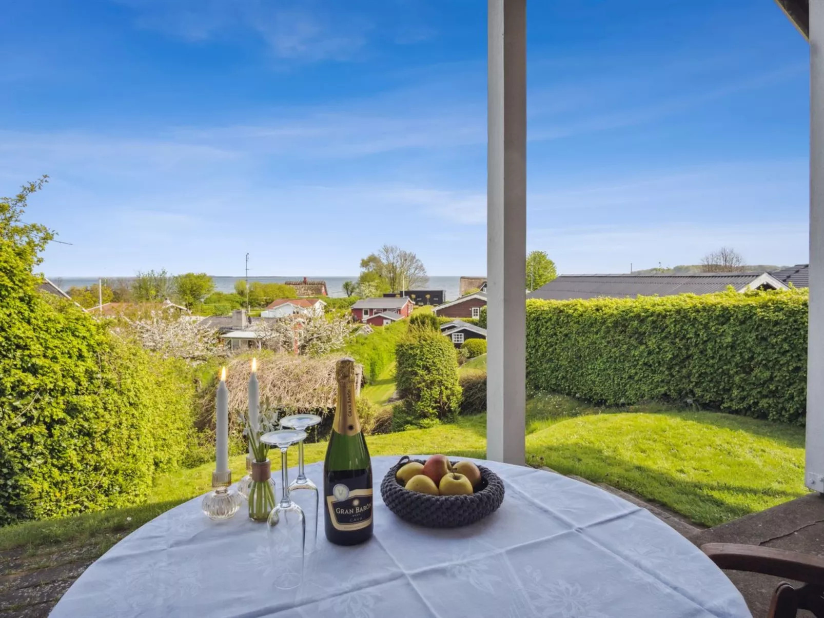 "Erene" - 100m from the sea-Buiten