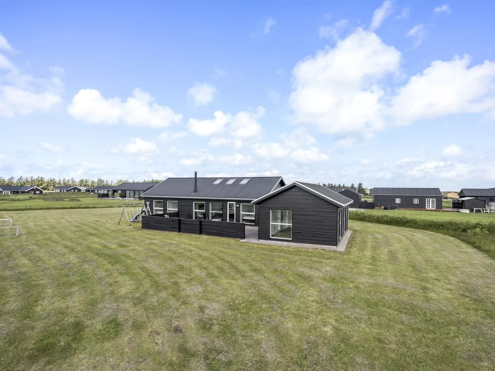 "Anike" - 1.6km from the sea-Buiten