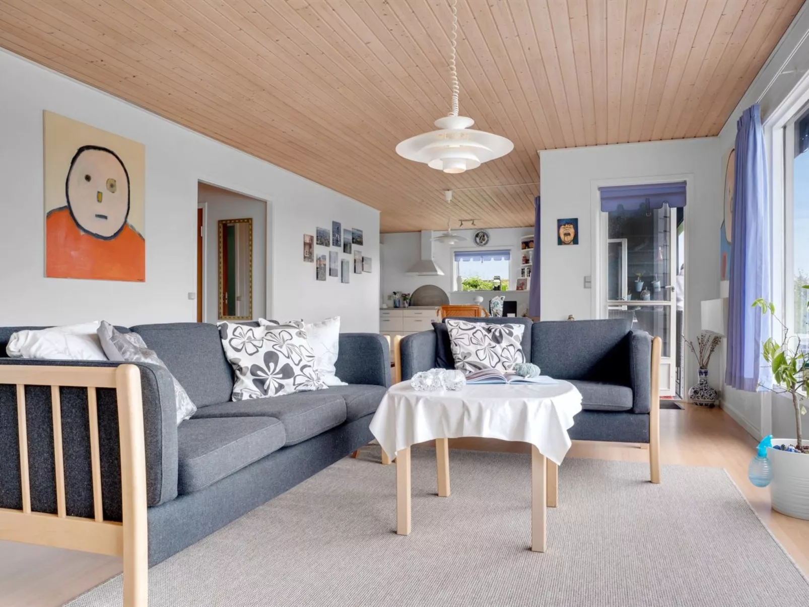 "Rico" - 200m from the sea-Binnen