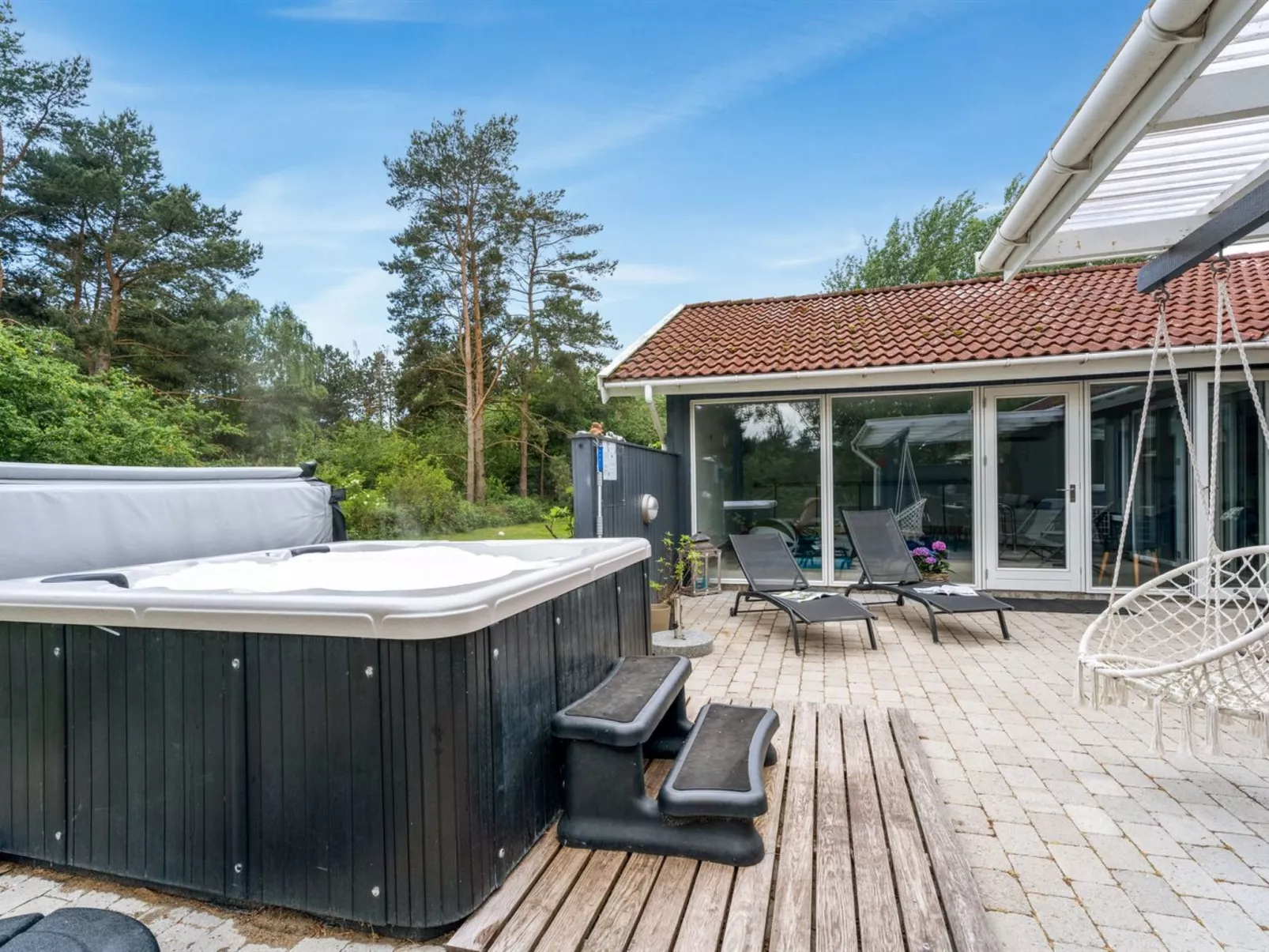"Sverker" - 300m from the sea-Buiten