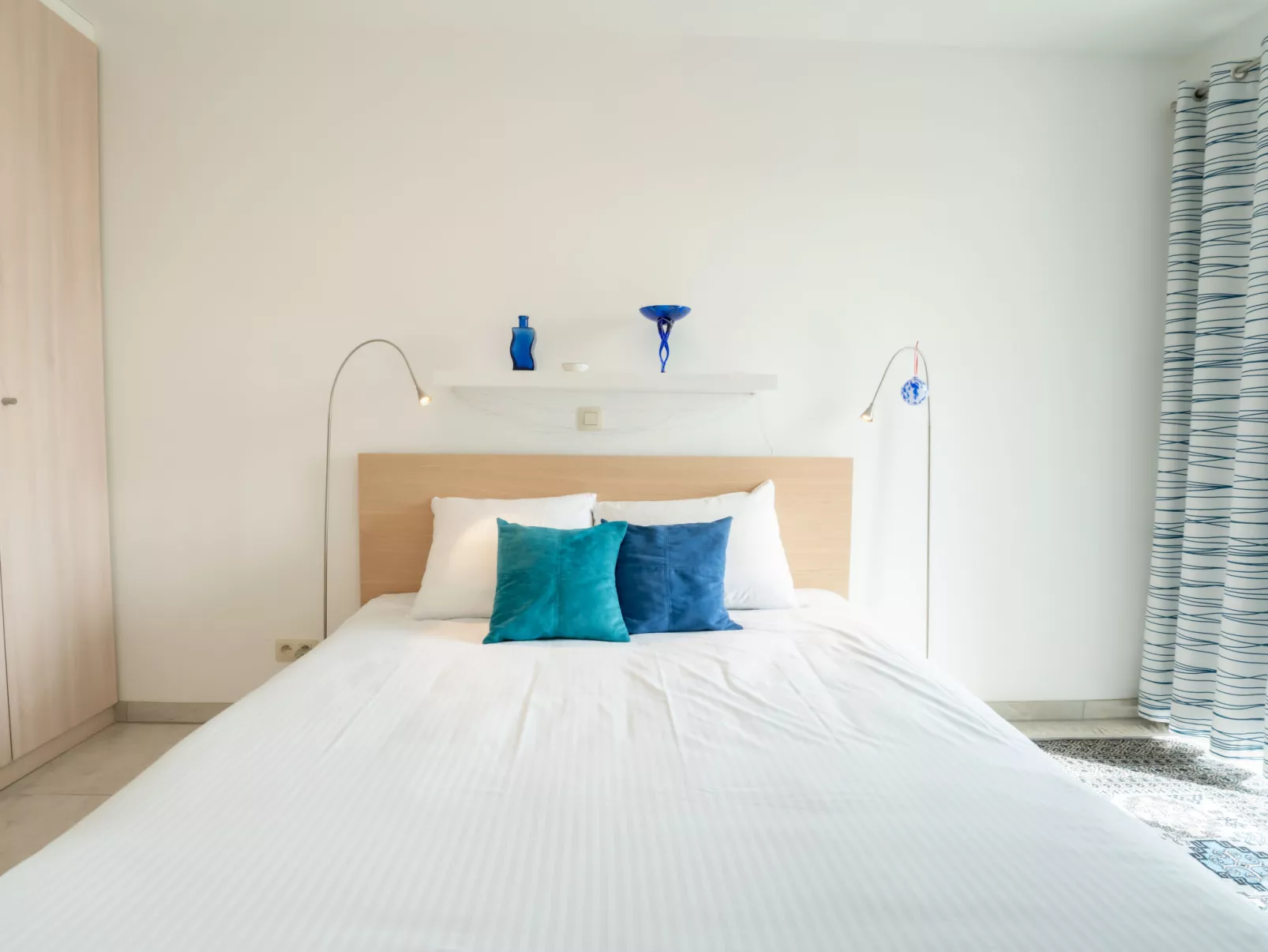 Cosy - bright top floor appartment-Binnen