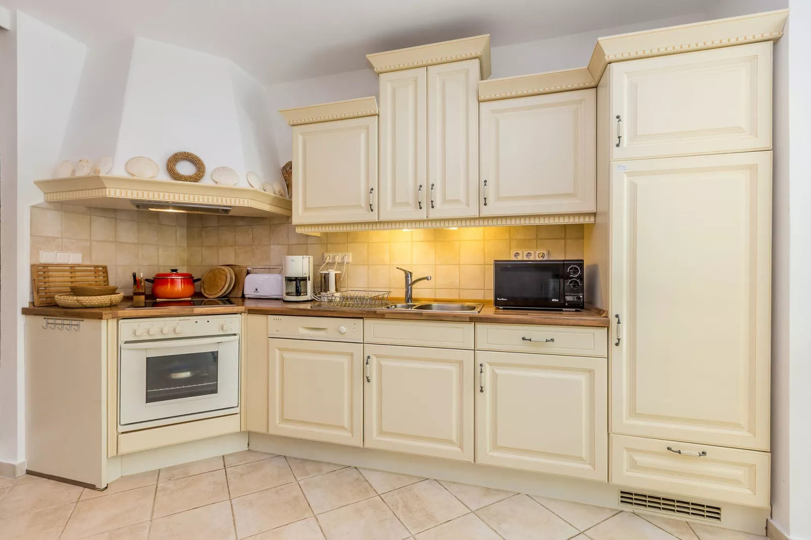 Gardenia  Turm Apartment-Keuken