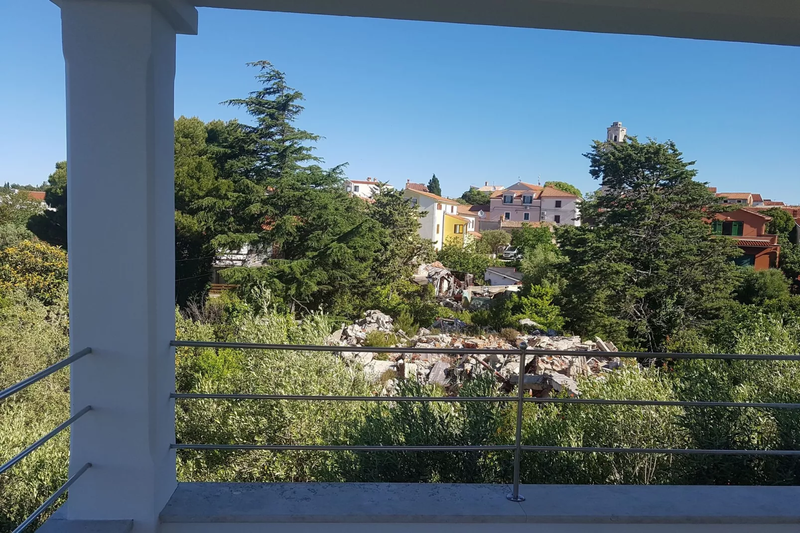 Gardenia  Turm Apartment-Uitzicht zomer