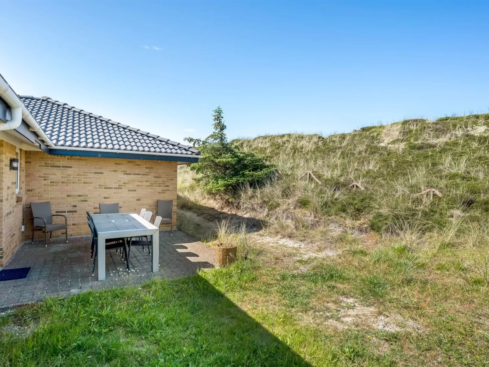 "Ewy" - 300m from the sea-Buiten