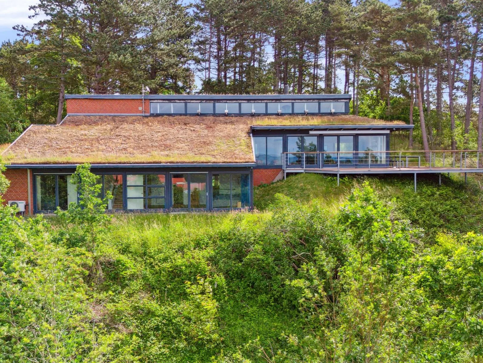 "Lynne" - 1km from the sea-Buiten