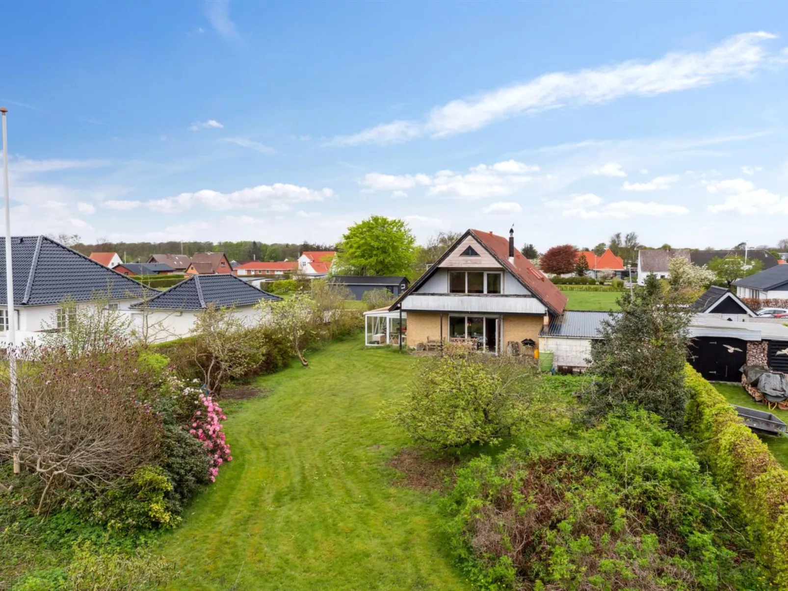 "Othinkarl" - 1km from the sea-Buiten