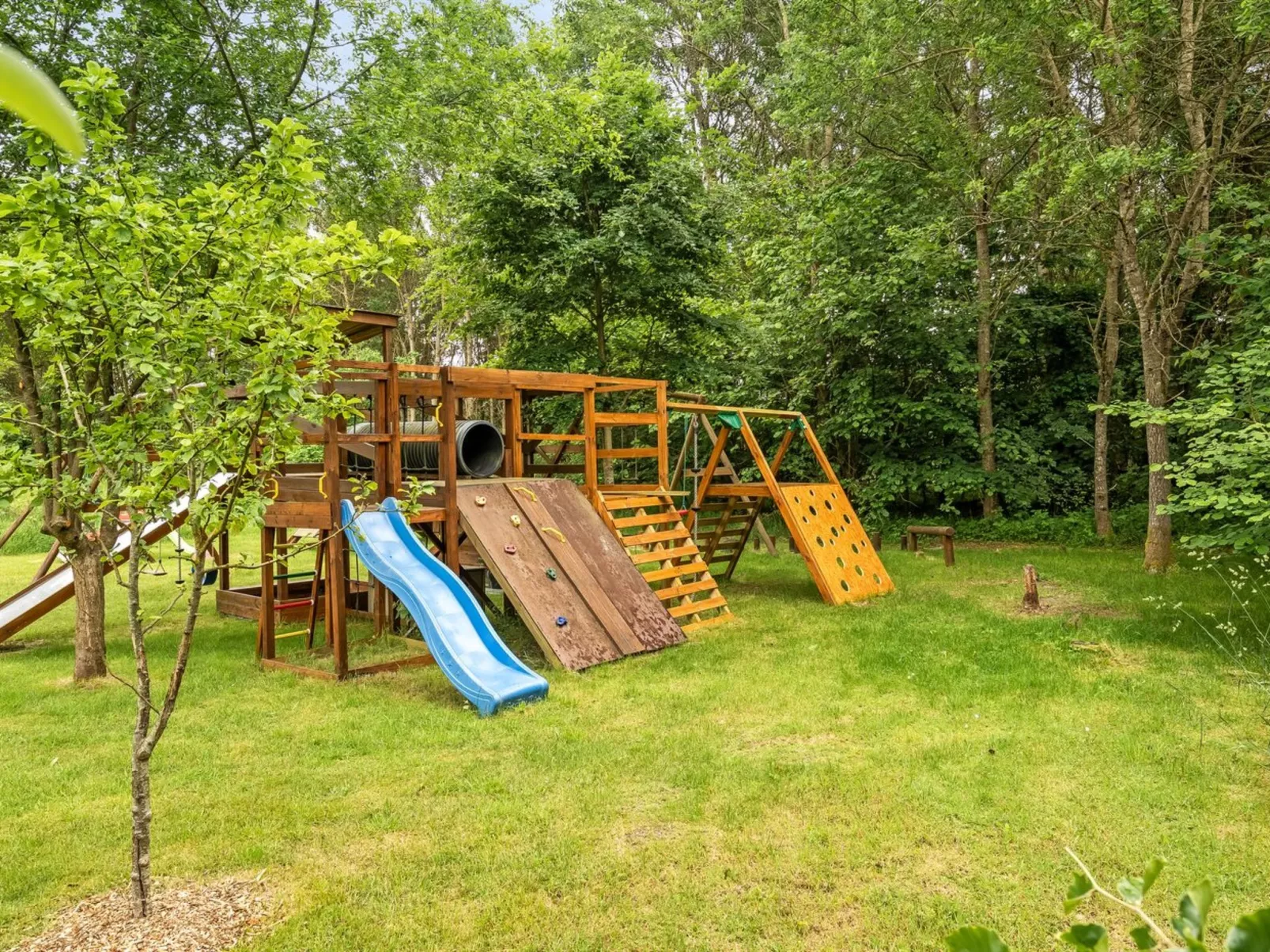 "Ara" - 1.4km from the sea-Buiten