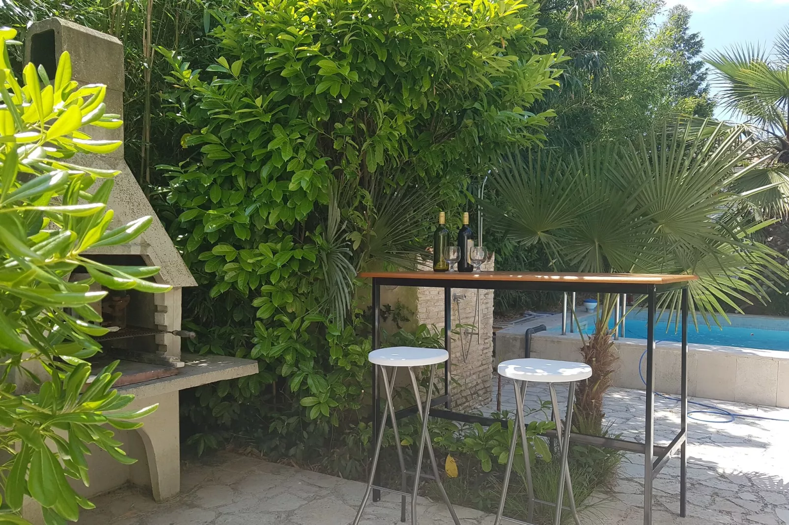 Gardenia Family Apartment-Tuinen zomer