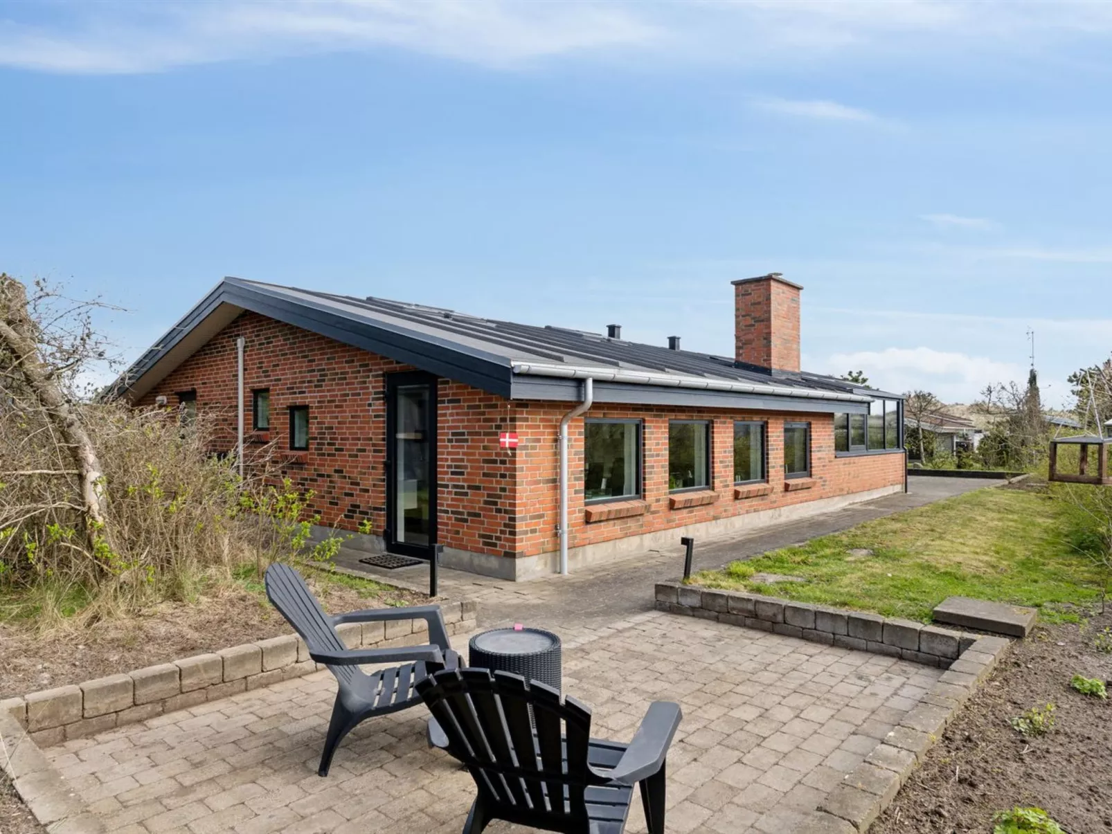 "Beeke" - 75m from the sea-Buiten
