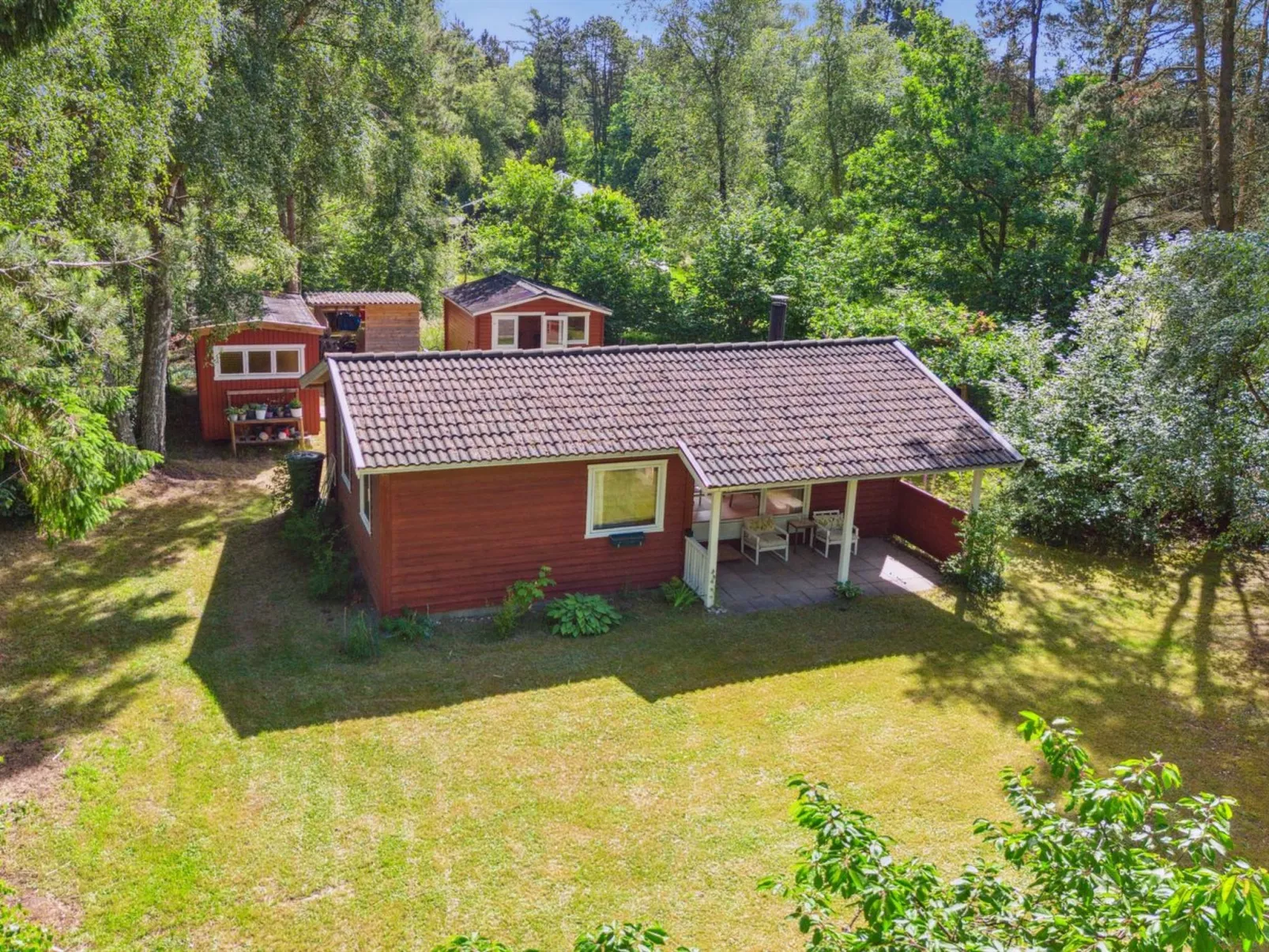 "Grita" - 1.7km to the inlet-Buiten