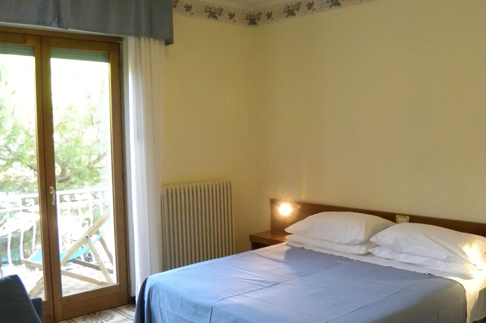 Residence Morelli Pietra Ligure - TR1 / C6-Slaapkamer