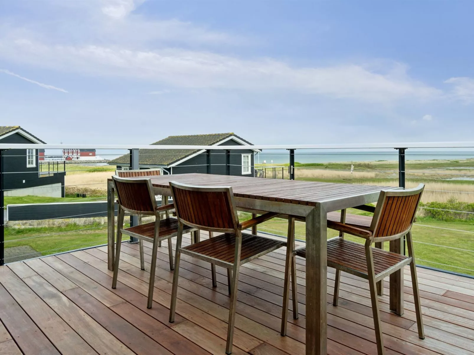 "Ewelina" - 150m from the sea-Buiten