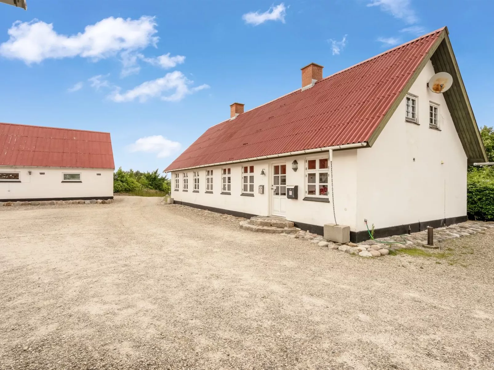 "Sune" - 6km from the sea-Buiten