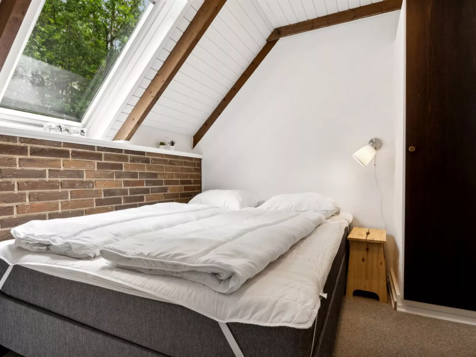 "Jobst" - 30km from the sea-Binnen