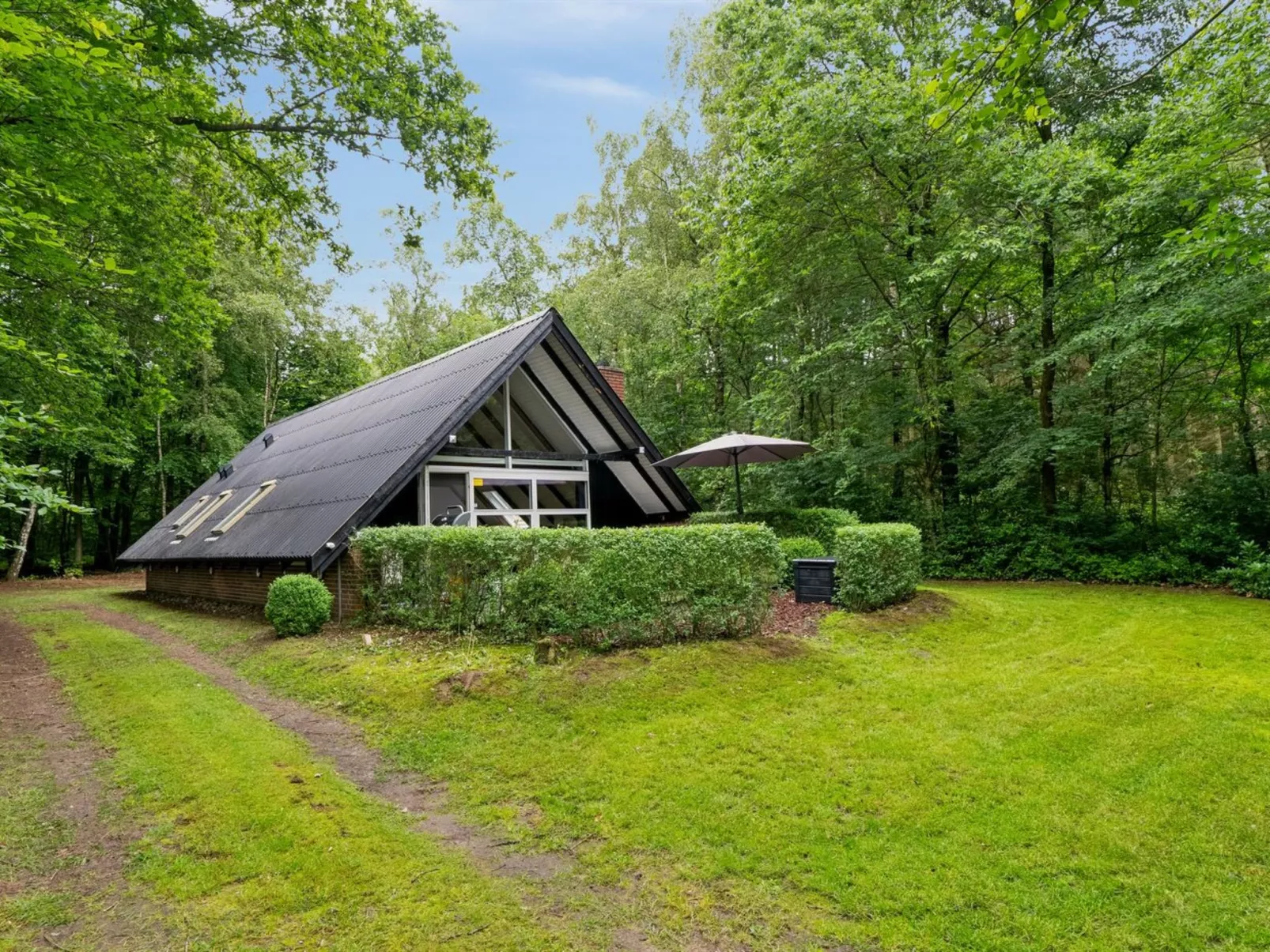 "Jobst" - 30km from the sea-Buiten