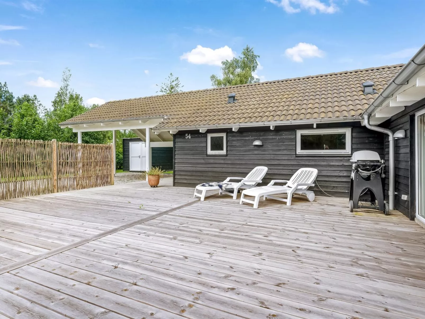 "Gudlaug" - 1km from the sea-Binnen