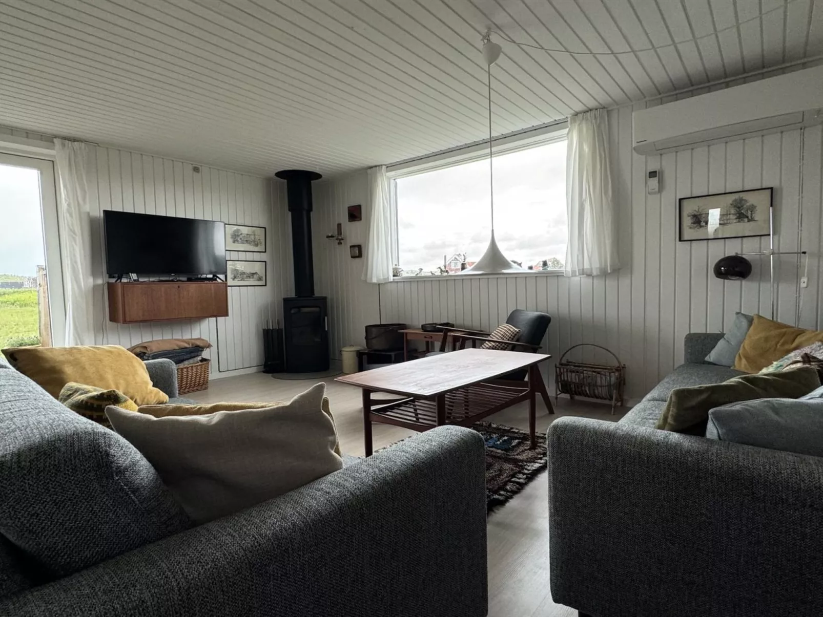 "Fannie" - 200m from the sea-Binnen