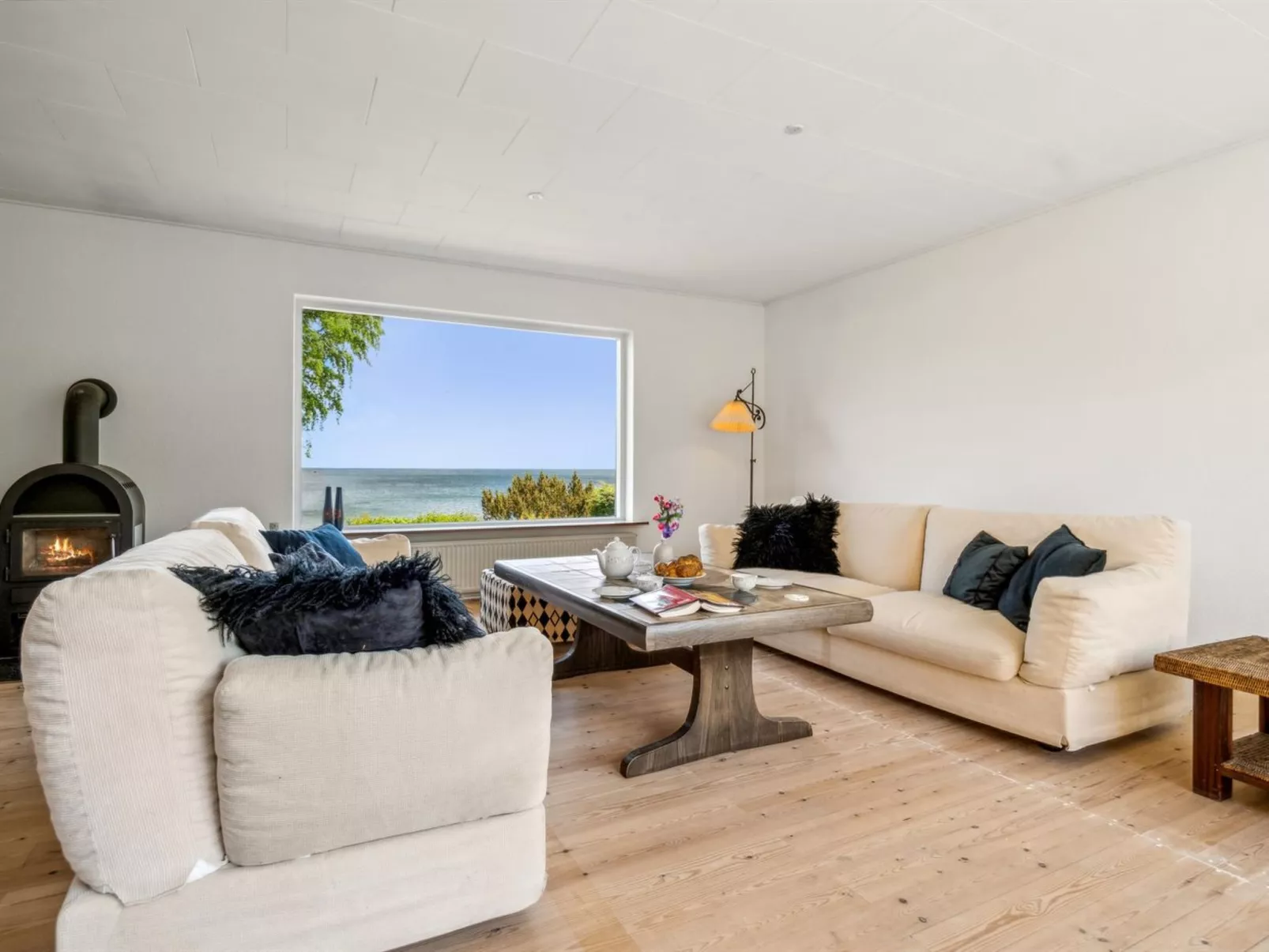 "Vanta" - 50m from the sea-Binnen