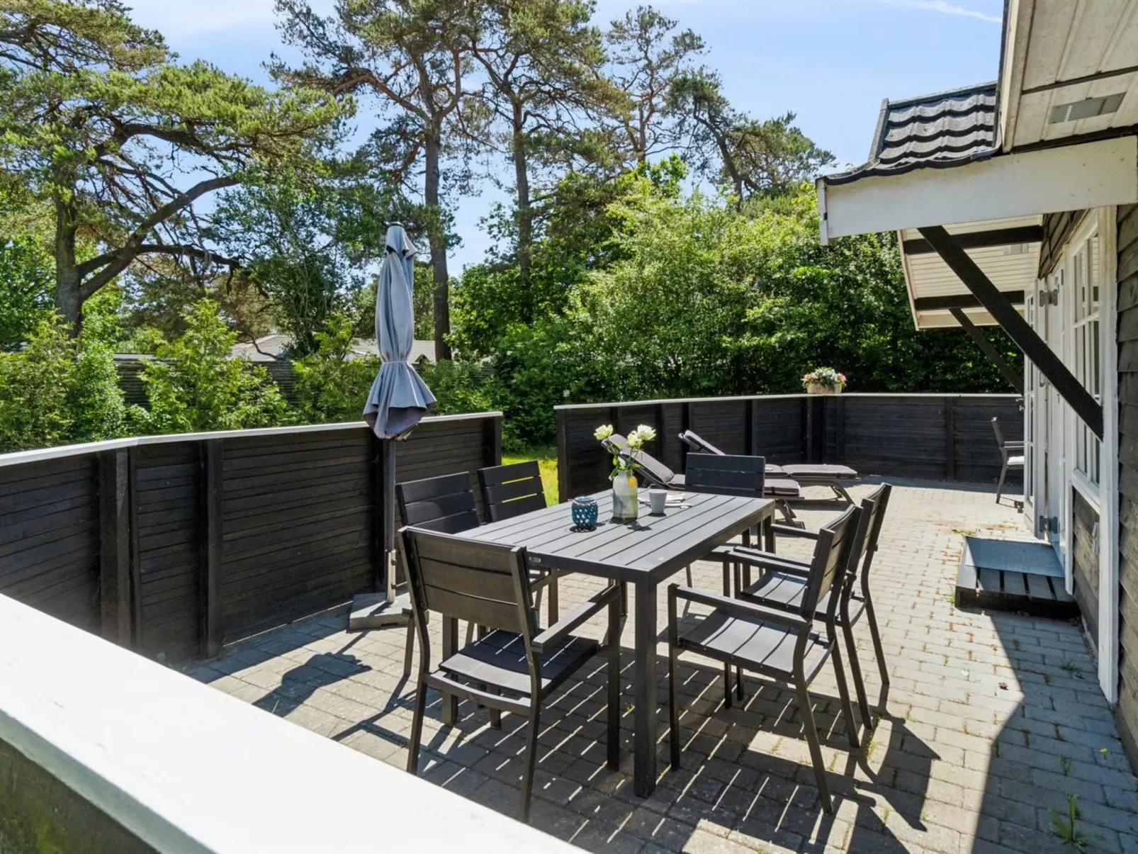 "Horsten" - 270m from the sea-Buiten
