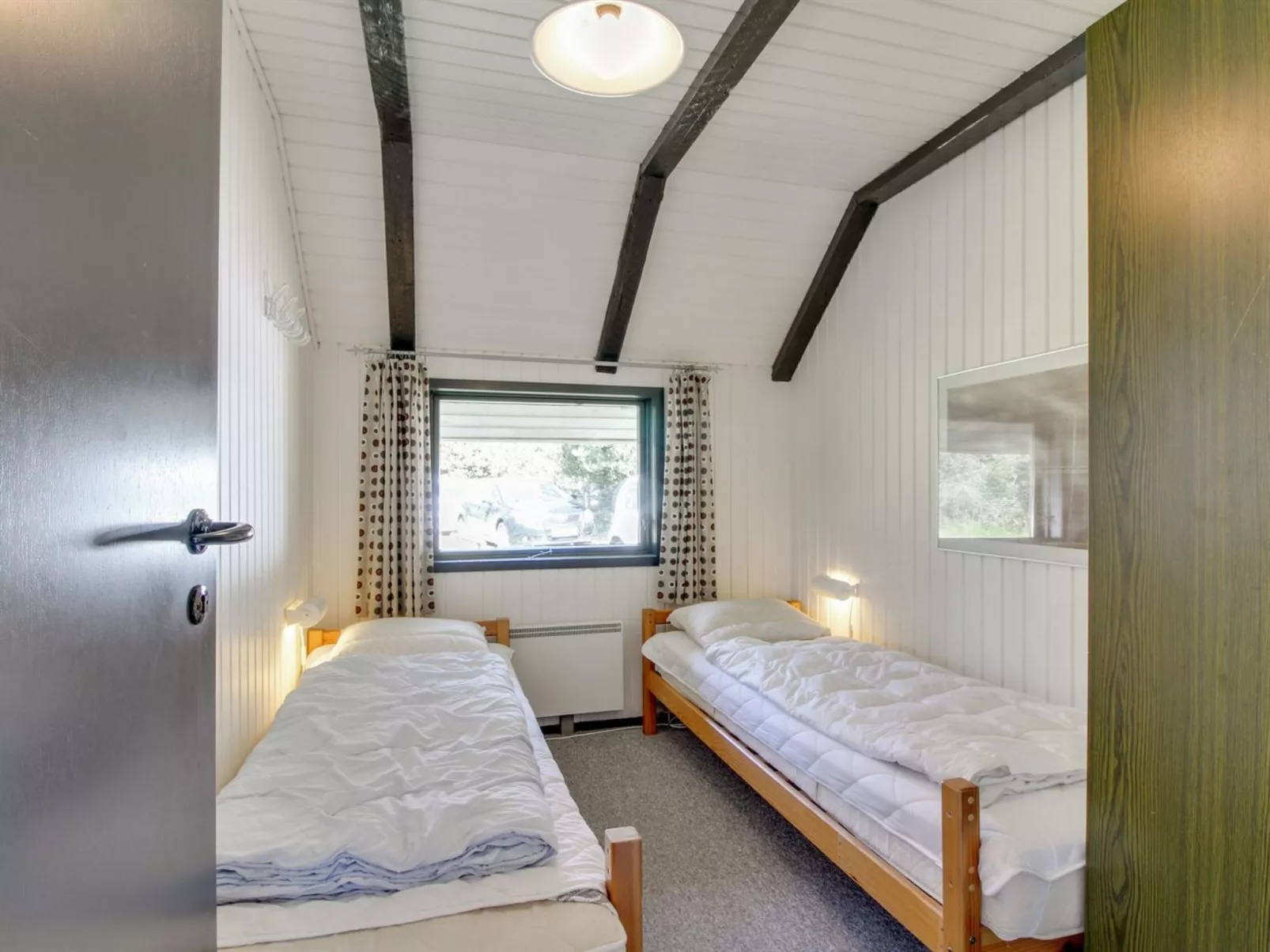 "Gyrial" - 2km from the sea-Binnen