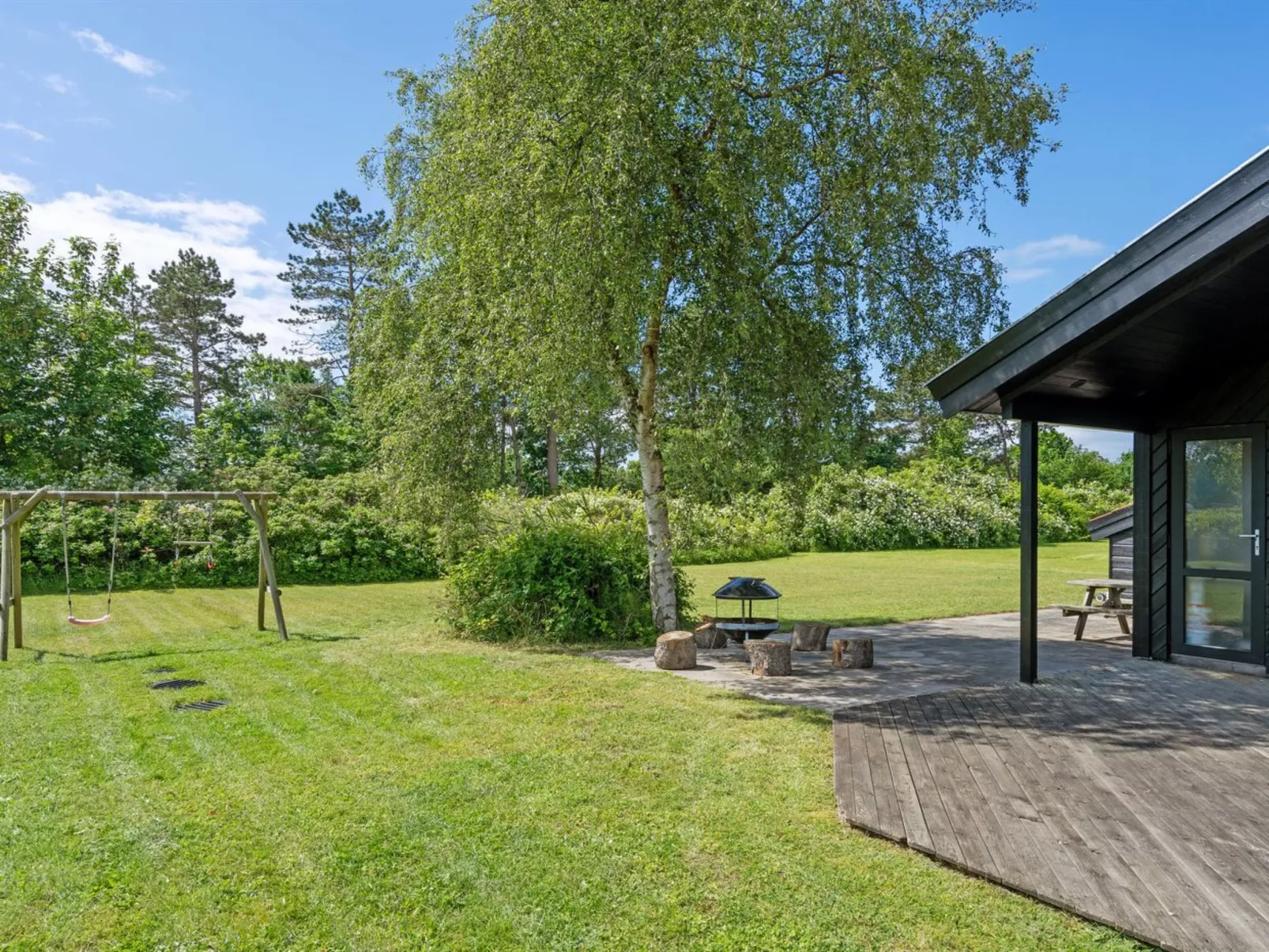 "Hermund" - 100m from the sea-Buiten