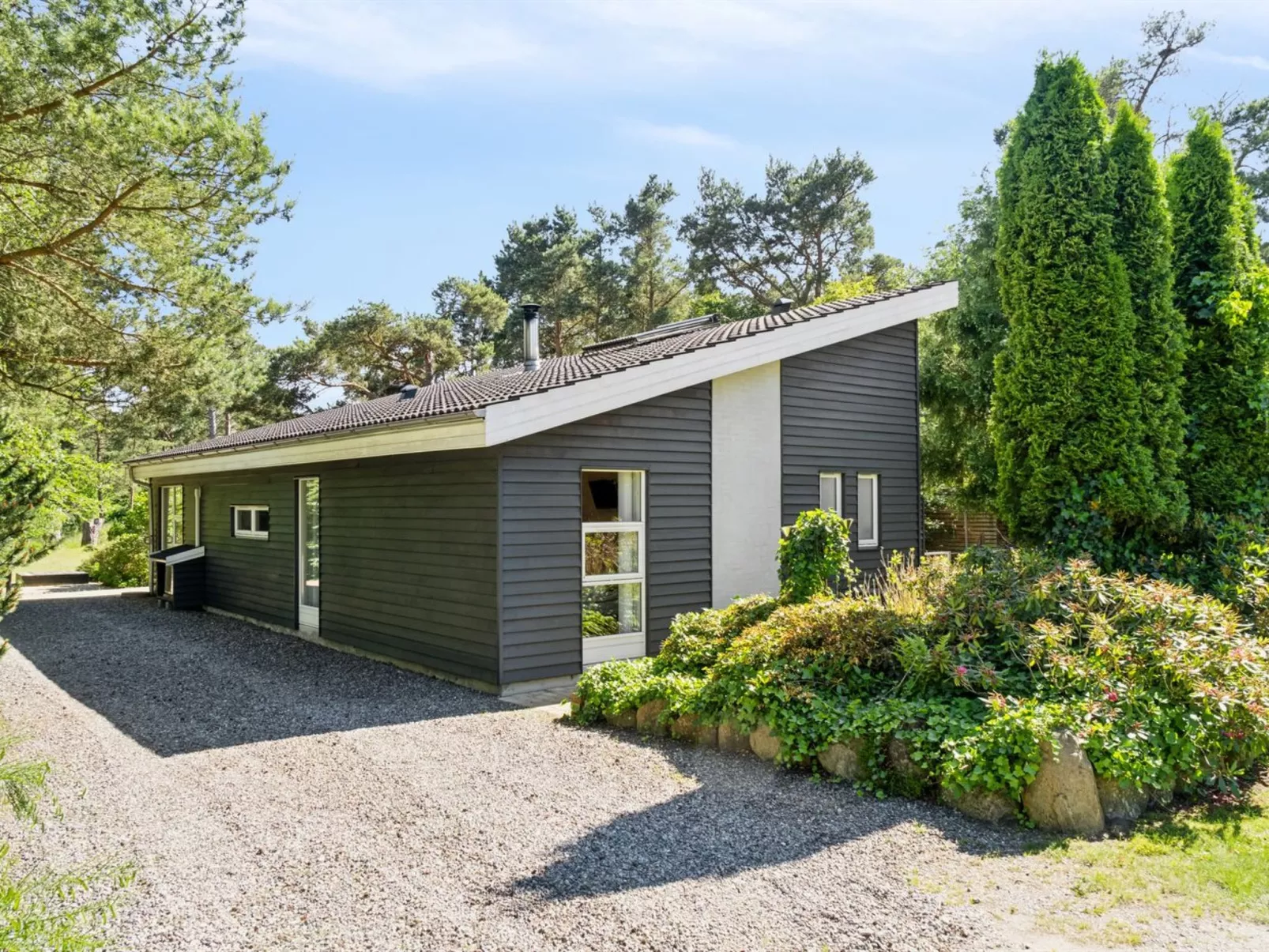 "Romil" - 2.1km from the sea-Buiten