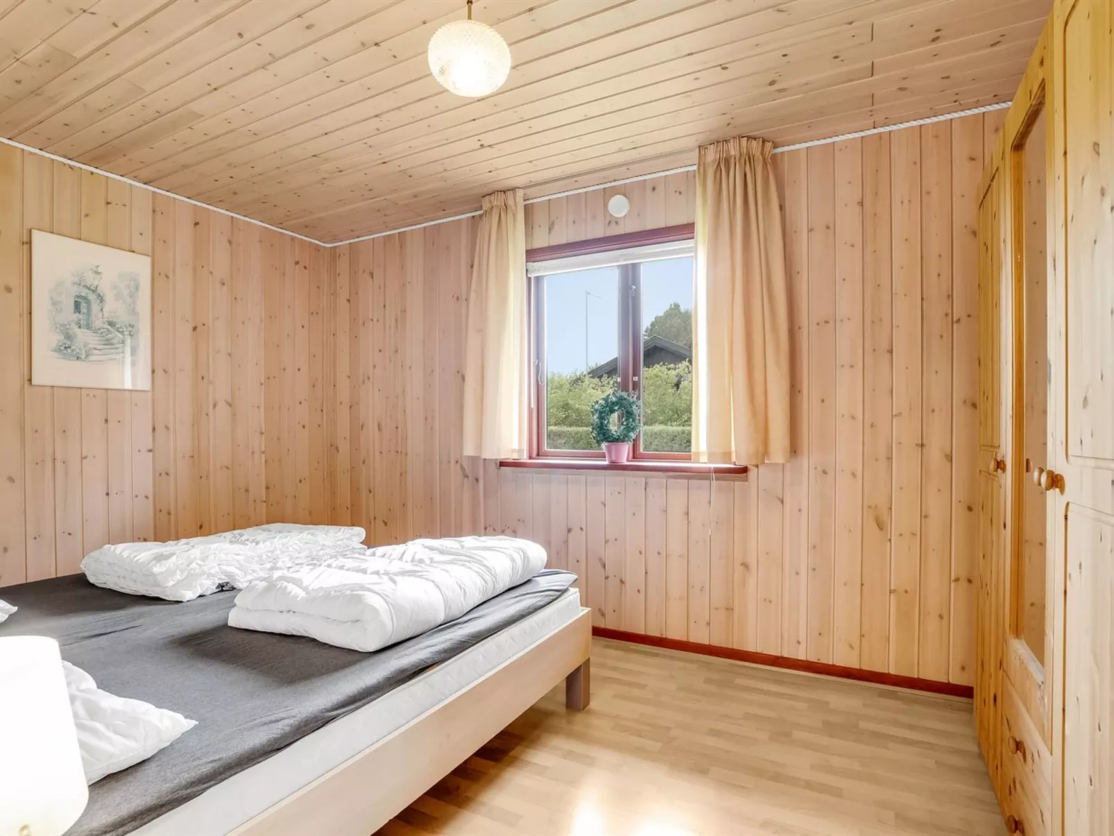 "Lodden" - 600m from the sea-Binnen