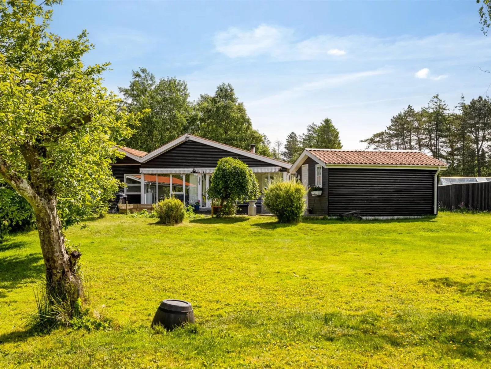 "Senja" - 450m from the sea-Buiten