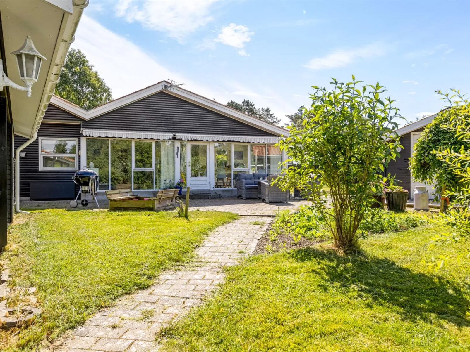 "Senja" - 450m from the sea-Buiten