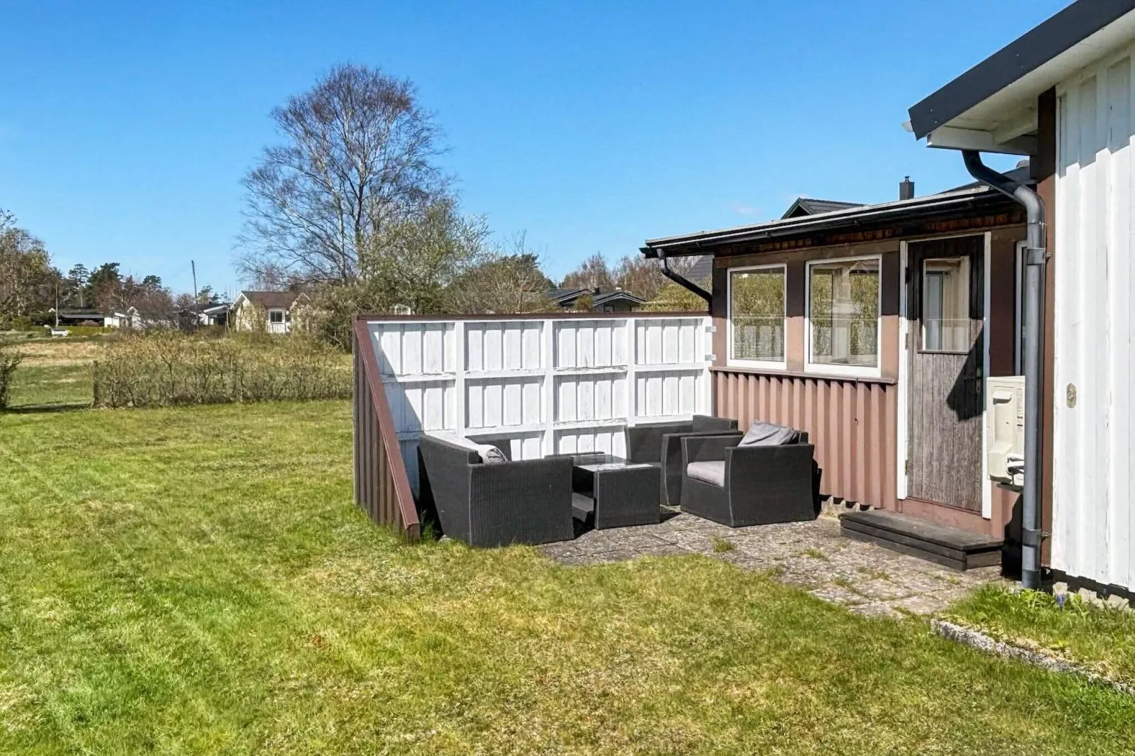 Welcoming cottage near the sea-Buitenlucht