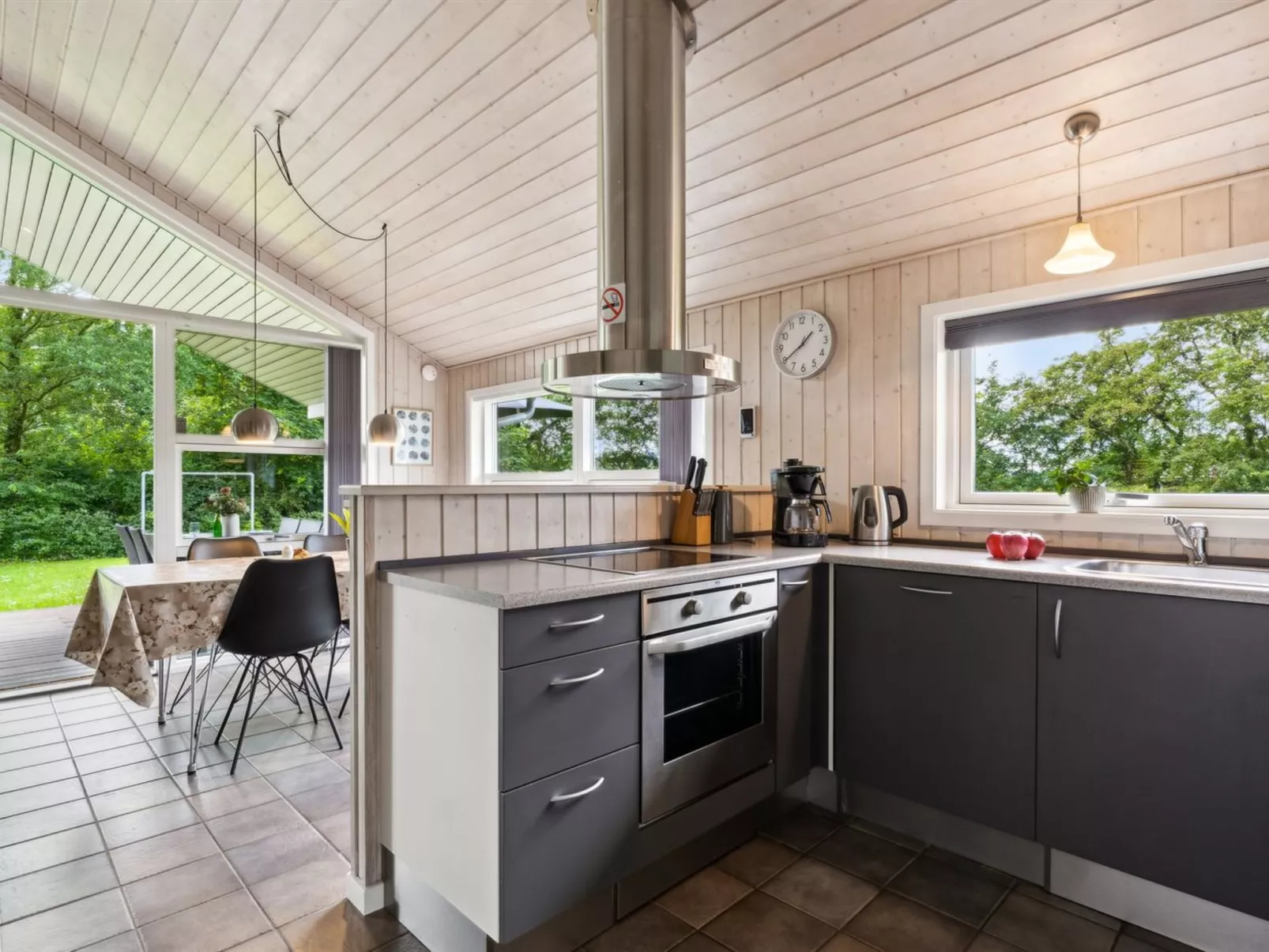 "Jette" - 30km from the sea-Buiten