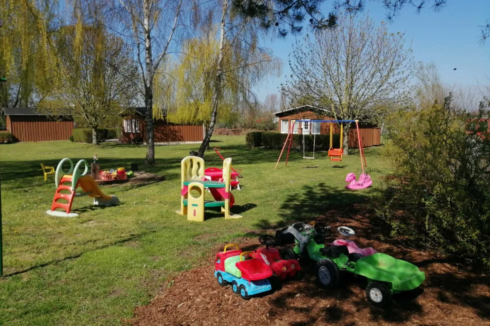 Bungalowanlage Gänseblümchen 2-Tuinen zomer