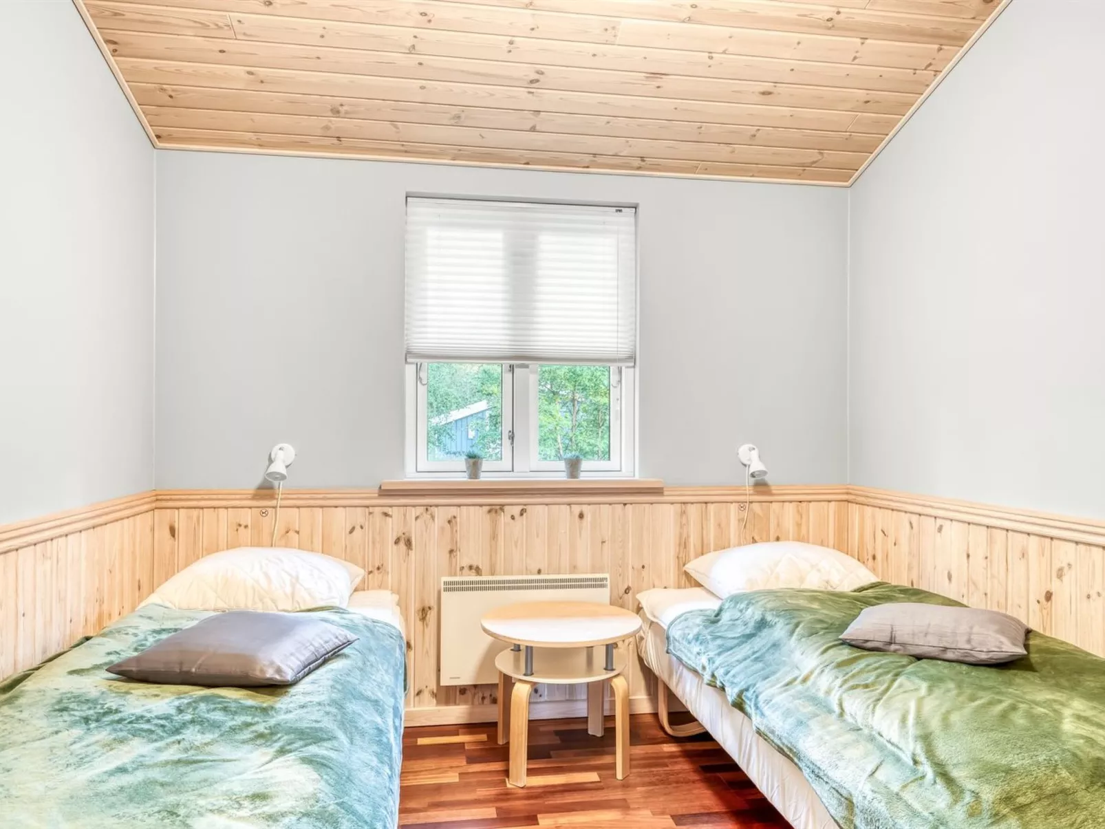 "Zölestine" -  from the sea-Binnen