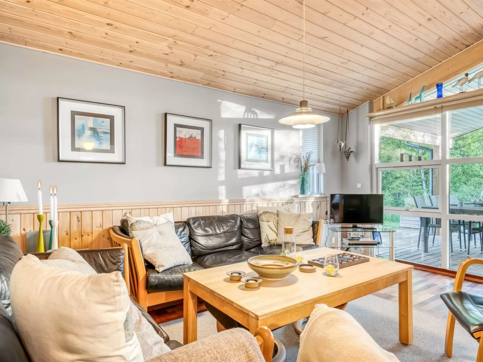 "Zölestine" -  from the sea-Binnen