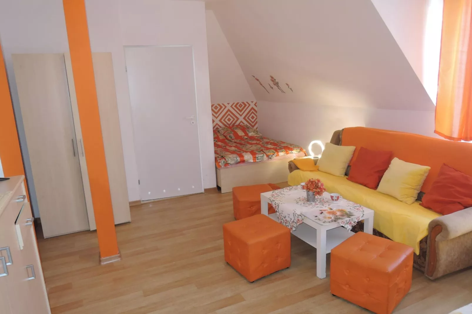 Piątka pomarańcza-Woonkamer