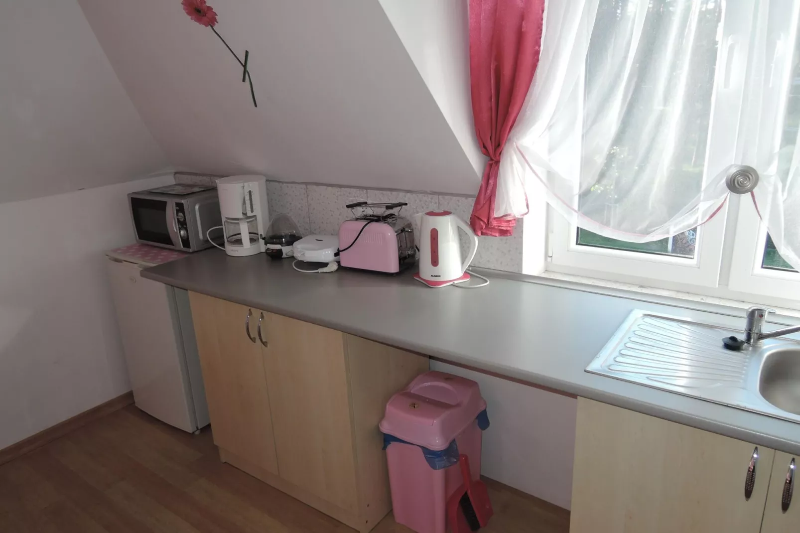 Apartament 4 osobowy różowy-Keuken