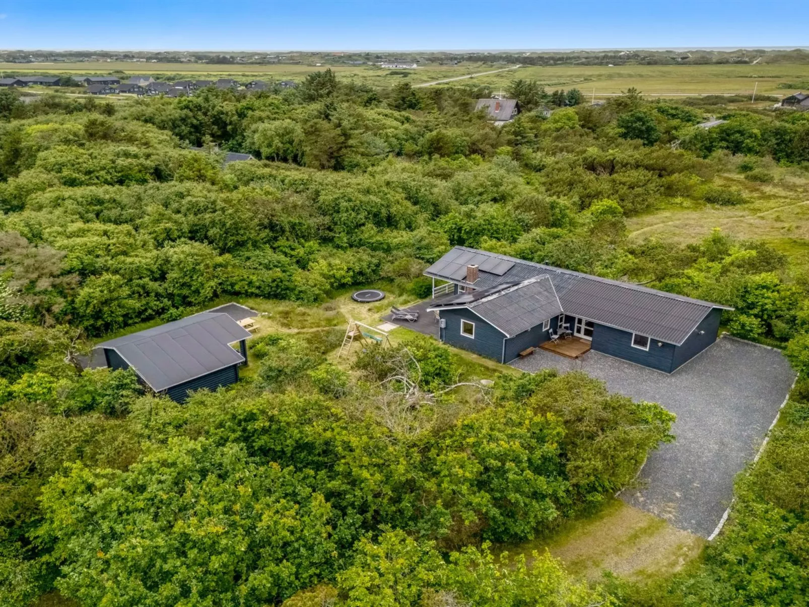 "Tameka" - 1.2km from the sea-Buiten